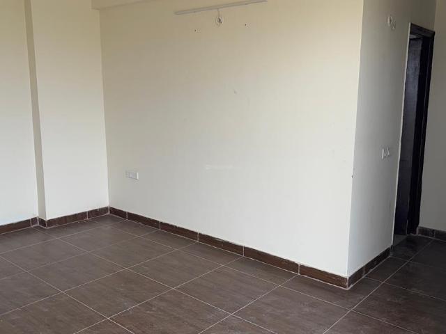 3 BHK Apartment in Sector 107 for rent Noida. The reference number is 19927051