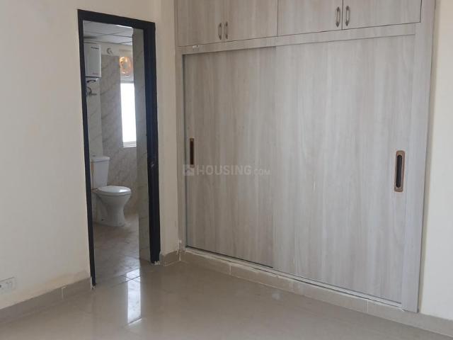 3 BHK Apartment in Sector 107 for rent Noida. The reference number is 20209676