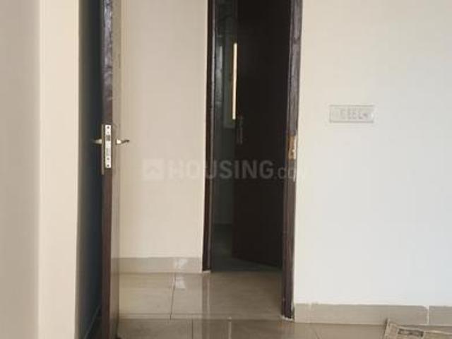 3 BHK Apartment in Sector 107 for rent Noida. The reference number is 20388579