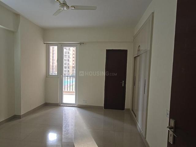 3 BHK Apartment in Sector 107 for rent Noida. The reference number is 20545800