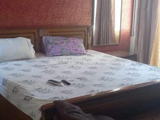 3 BHK Apartment in Sector 107 for rent Noida. The reference number is 20555968