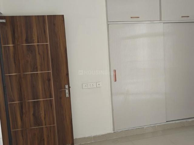 3 BHK Apartment in Sector 107 for rent Noida. The reference number is 20557255