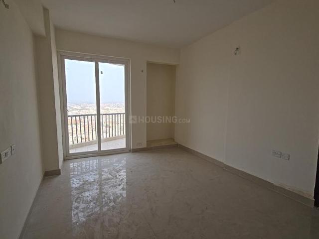 3 BHK Apartment in Sector 107 for rent Noida. The reference number is 20560005