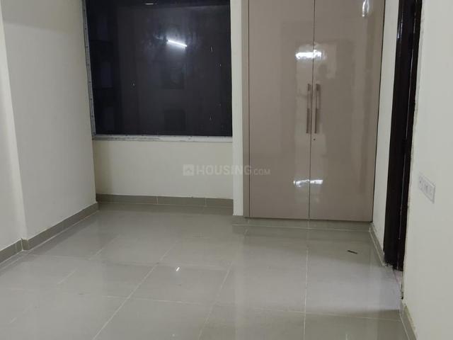 3 BHK Apartment in Sector 107 for rent Noida. The reference number is 20654295