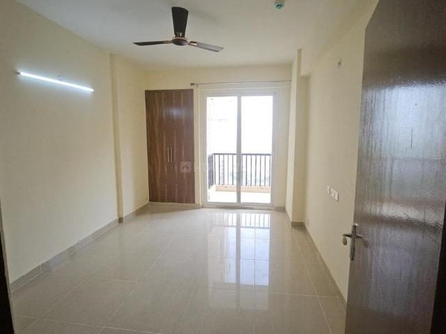 3 BHK Apartment in Sector 107 for rent Noida. The reference number is 20676948