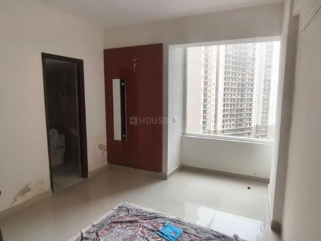 3 BHK Apartment in Sector 107 for rent Noida. The reference number is 20622747