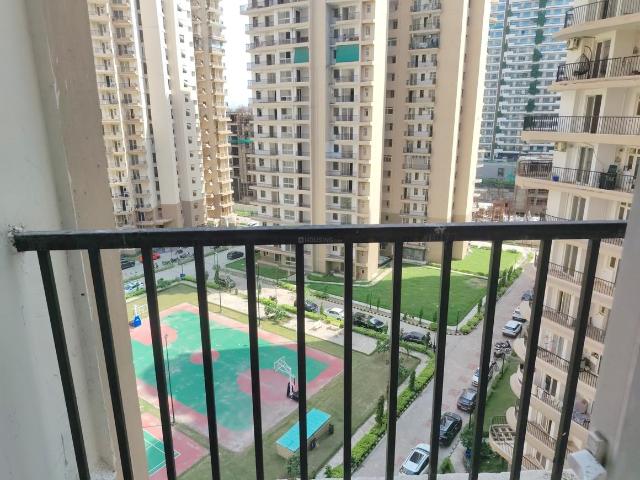 3 BHK Apartment in Sector 107 for rent Noida. The reference number is 20748593