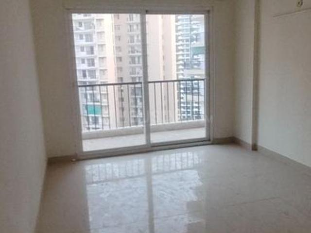 3 BHK Apartment in Sector 107 for rent Noida. The reference number is 20877472