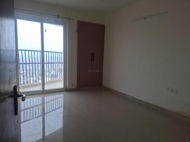 3 BHK Apartment in Sector 107 for rent Noida. The reference number is 20944424