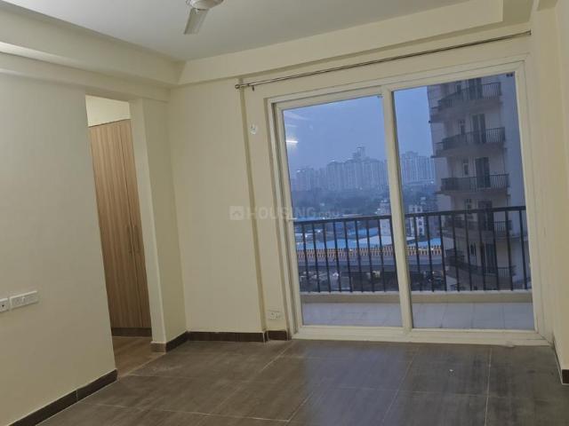 3 BHK Apartment in Sector 107 for rent Noida. The reference number is 20998785