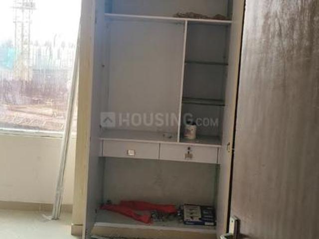 3 BHK Apartment in Sector 107 for rent Noida. The reference number is 21163369