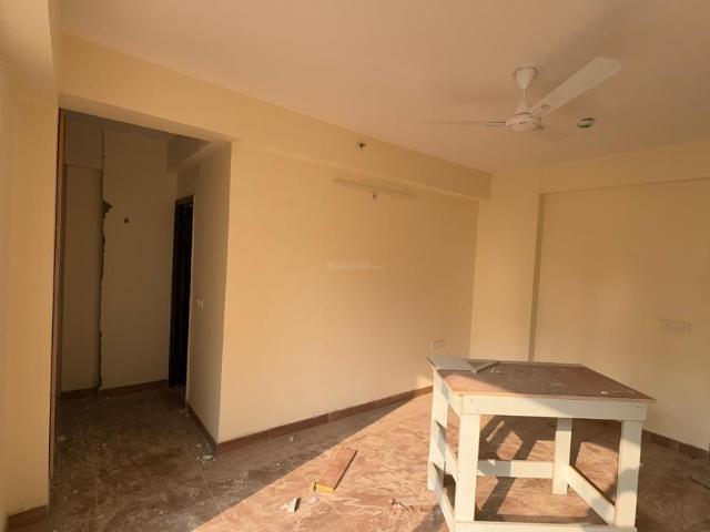 3 BHK Apartment in Sector 107 for rent Noida. The reference number is 21116758