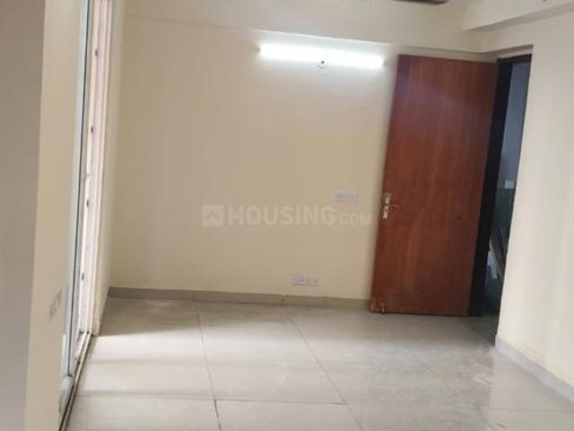 3 BHK Apartment in Sector 107 for rent Noida. The reference number is 21358657