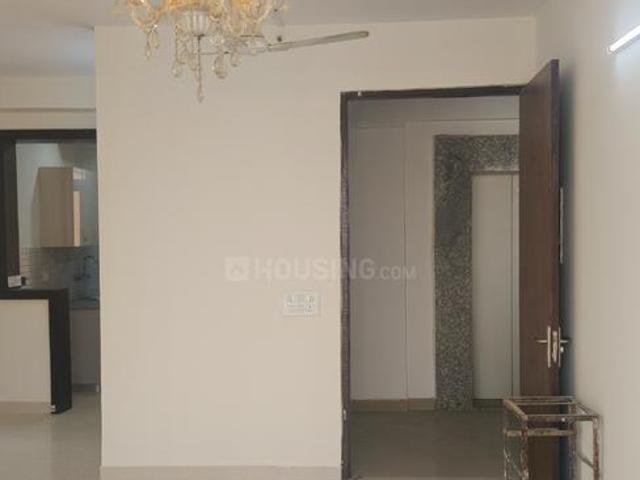 3 BHK Apartment in Sector 107 for resale Noida. The reference number is 19304878