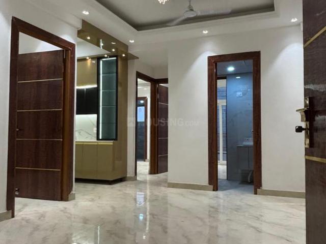 3 BHK Apartment in Sector 107 for resale Noida. The reference number is 20124707