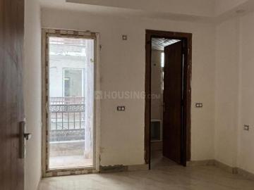 3 BHK Apartment in Sector 107 for resale Noida. The reference number is 20157930