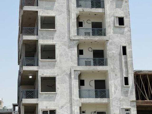 3 BHK Apartment in Sector 102 for resale Noida. The reference number is 20441175