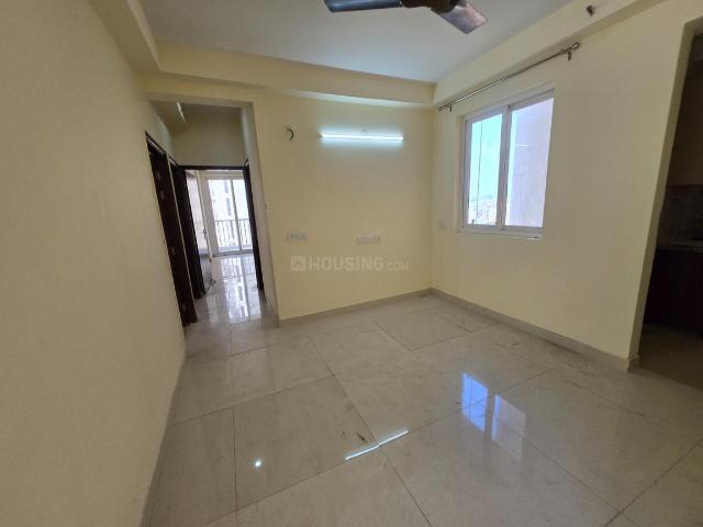 3 BHK Apartment in Sector 107 for resale Noida. The reference number is 21117133