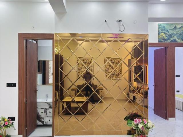 3 BHK Apartment in Sector 107 for resale Noida. The reference number is 21222047
