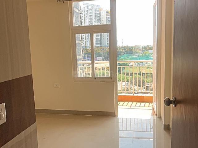 3 BHK Apartment in Sector 104 for rent Gurgaon. The reference number is 19826413