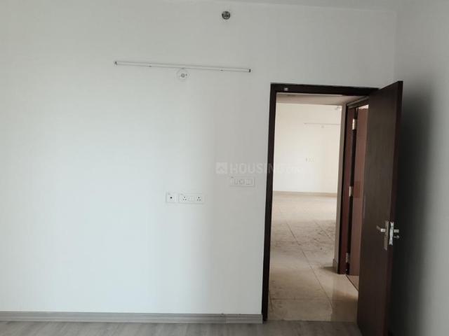 3 BHK Apartment in Sector 104 for rent Gurgaon. The reference number is 20044607