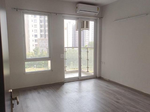 3 BHK Apartment in Sector 104 for rent Gurgaon. The reference number is 20176940