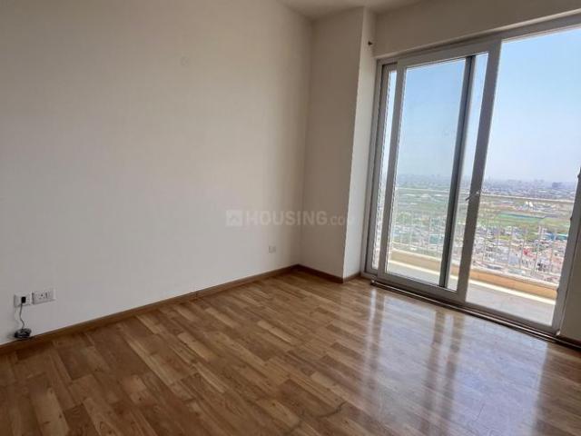3 BHK Apartment in Sector 104 for rent Gurgaon. The reference number is 20409349