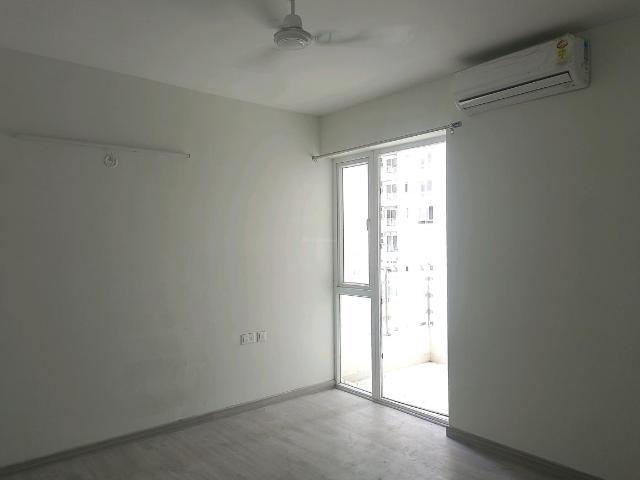 3 BHK Apartment in Sector 104 for rent Gurgaon. The reference number is 20869475