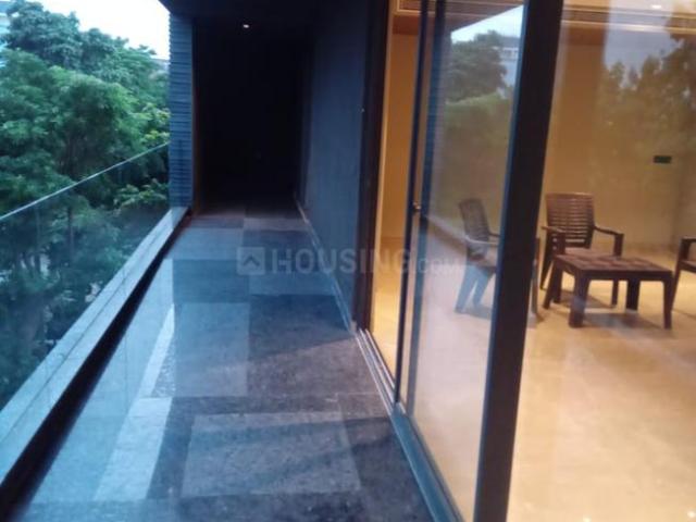 3 BHK Apartment in Sector 104 for rent Noida. The reference number is 17353791
