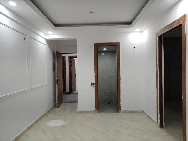 3 BHK Apartment in Sector 104 for resale Noida. The reference number is 19320469