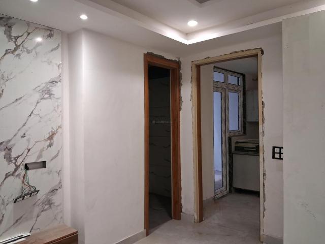 3 BHK Apartment in Sector 104 for resale Noida. The reference number is 19581789