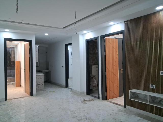 3 BHK Apartment in Sector 104 for resale Noida. The reference number is 19599974
