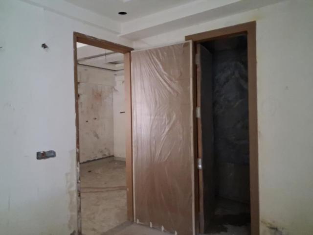 3 BHK Apartment in Sector 104 for resale Noida. The reference number is 19871317
