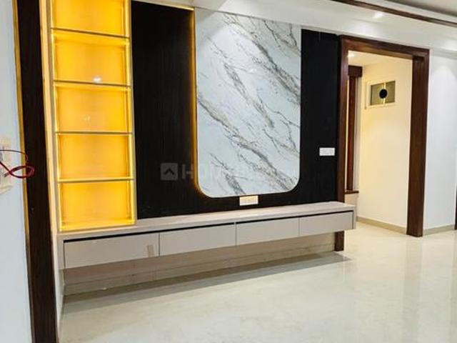 3 BHK Apartment in Sector 104 for resale Noida. The reference number is 19912118