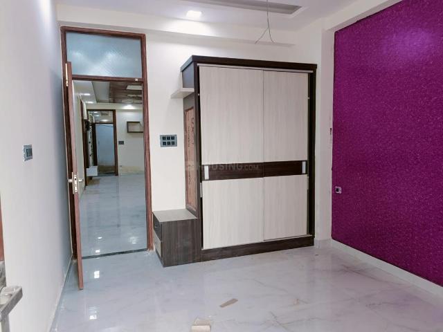 3 BHK Apartment in Sector 104 for resale Noida. The reference number is 19948207