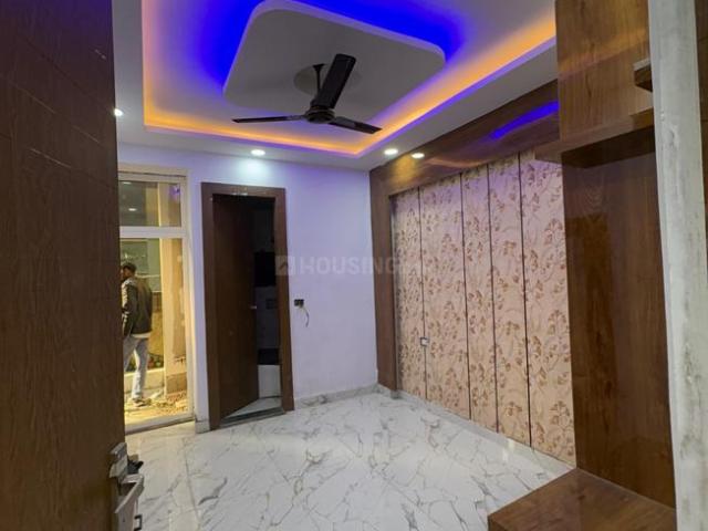 3 BHK Apartment in Sector 104 for resale Noida. The reference number is 19955767