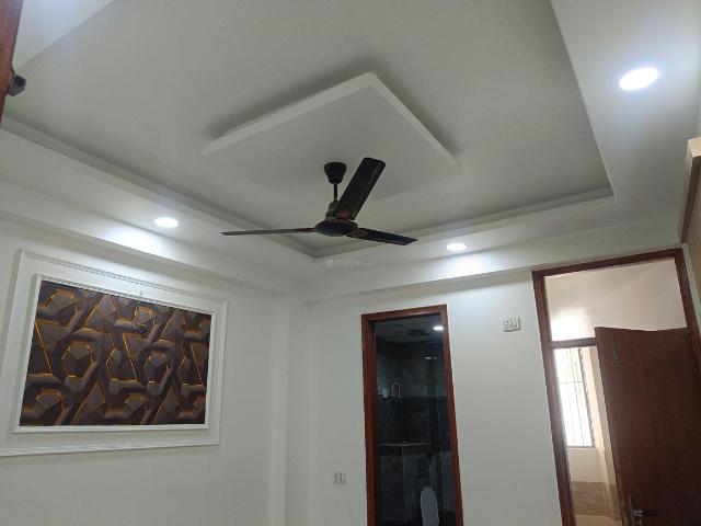 3 BHK Apartment in Sector 104 for resale Noida. The reference number is 20690175