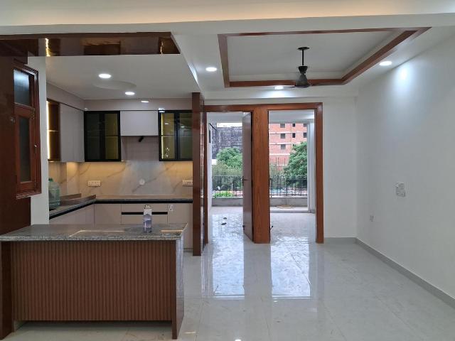3 BHK Apartment in Sector 104 for resale Noida. The reference number is 21028430