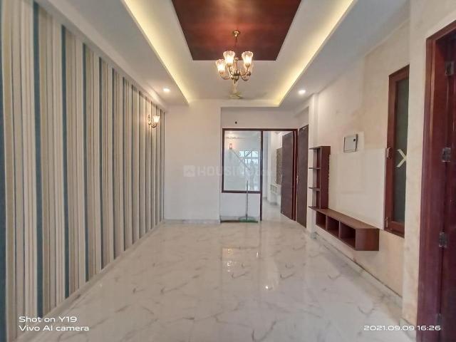 3 BHK Apartment in Sector 104 for resale Noida. The reference number is 21345918