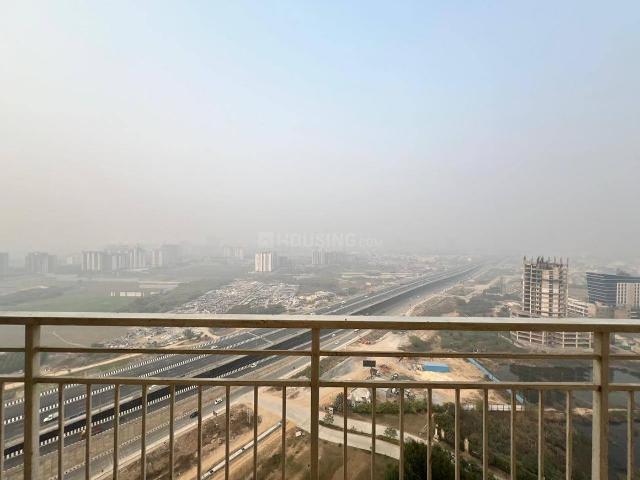 3 BHK Apartment in Sector 104 for resale Gurgaon. The reference number is 19799516