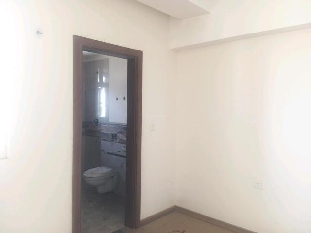 3 BHK Apartment in Sector 104 for resale Gurgaon. The reference number is 20168441