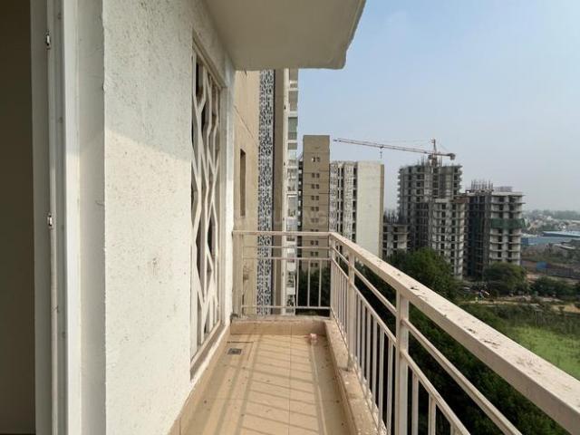 3 BHK Apartment in Sector 104 for resale Gurgaon. The reference number is 21165939