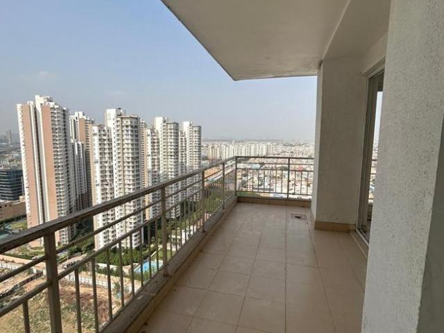 3 BHK Apartment in Sector 104 for resale Gurgaon. The reference number is 21338356