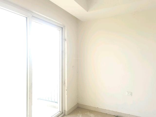 3 BHK Apartment in Sector 104 for resale Gurgaon. The reference number is 8114114