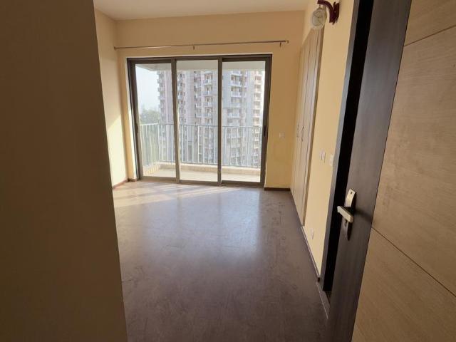 3 BHK Apartment in Sector 106 for rent Gurgaon. The reference number is 20420142