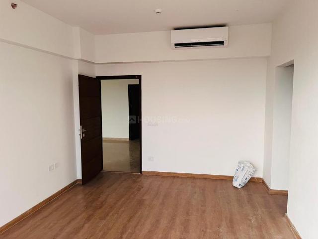 3 BHK Apartment in Sector 106 for resale Gurgaon. The reference number is 20810733