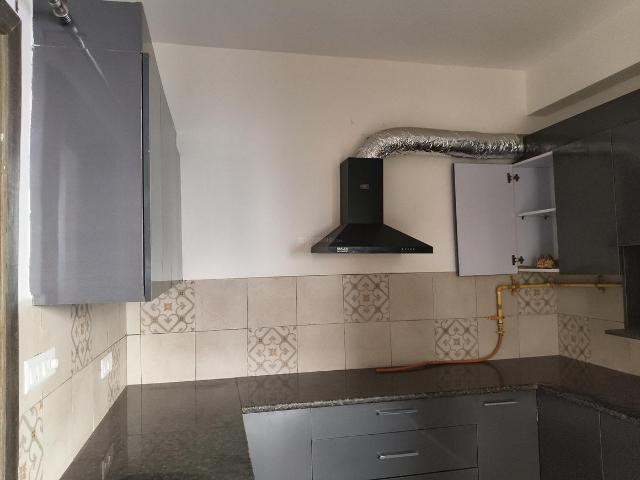 3 BHK Apartment in Sector 109 for resale Gurgaon. The reference number is 19101637