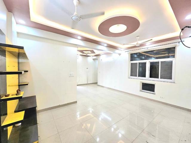 3 BHK Apartment in Sector 10 Dwarka for rent New Delhi. The reference number is 18052951