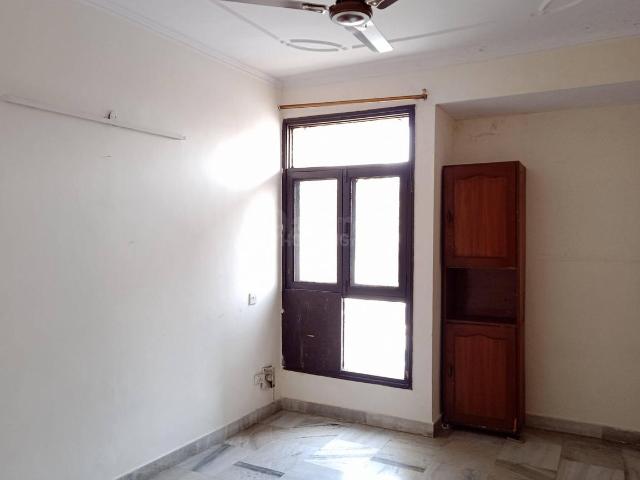 3 BHK Apartment in Sector 10 Dwarka for rent New Delhi. The reference number is 20747447