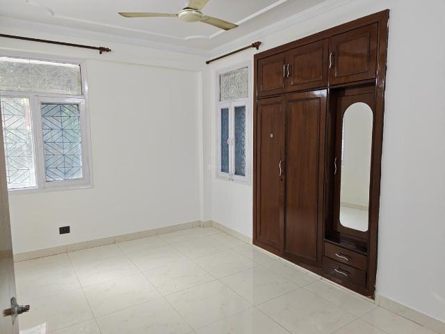 3 BHK Apartment in Sector 10 Dwarka for rent New Delhi. The reference number is 20884311